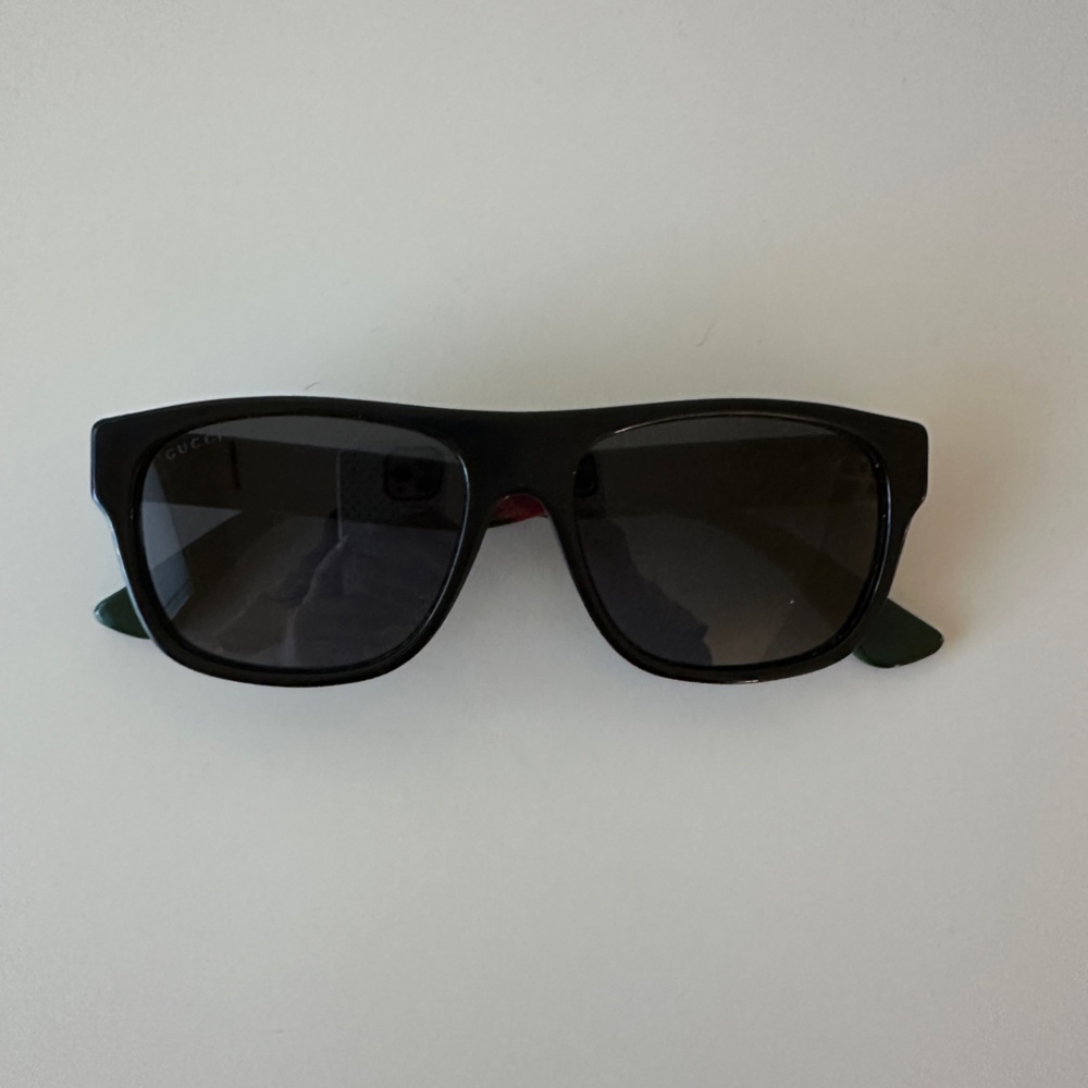 Gucci Sunglasses - Picture 2 of 5